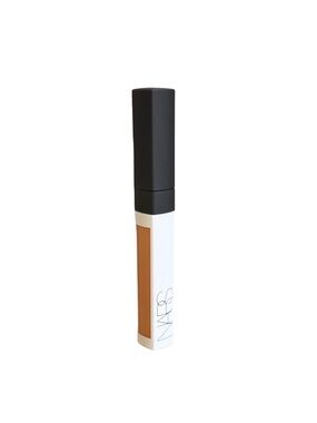 NARS Radiant Cream Color Corrector - Medium
